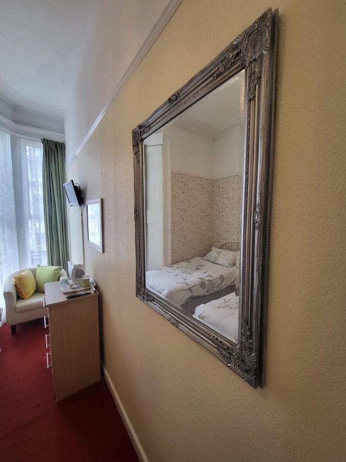 Florence Guest House Уестън сюпър Меър Екстериор снимка