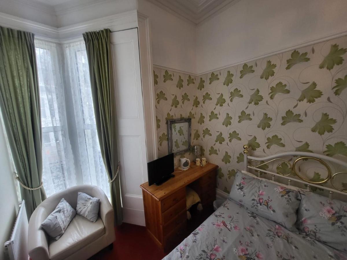 Florence Guest House Уестън сюпър Меър Екстериор снимка