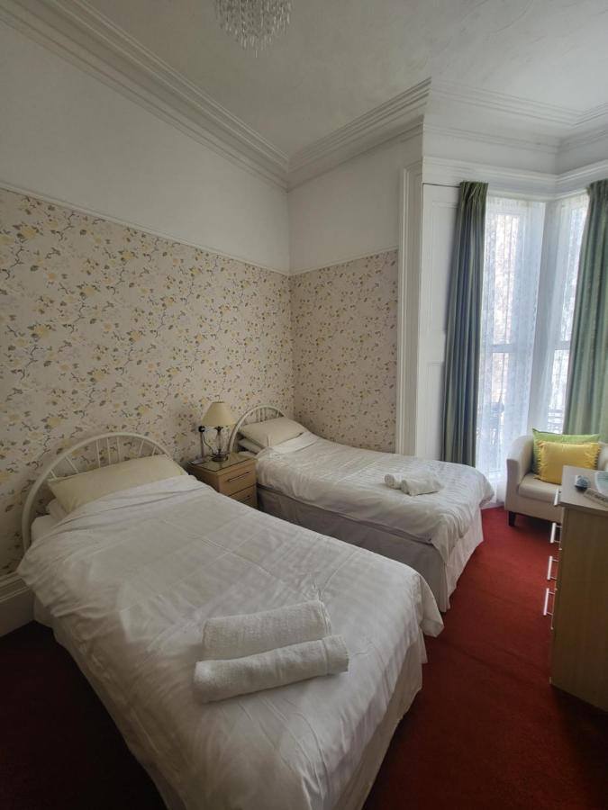 Florence Guest House Уестън сюпър Меър Екстериор снимка